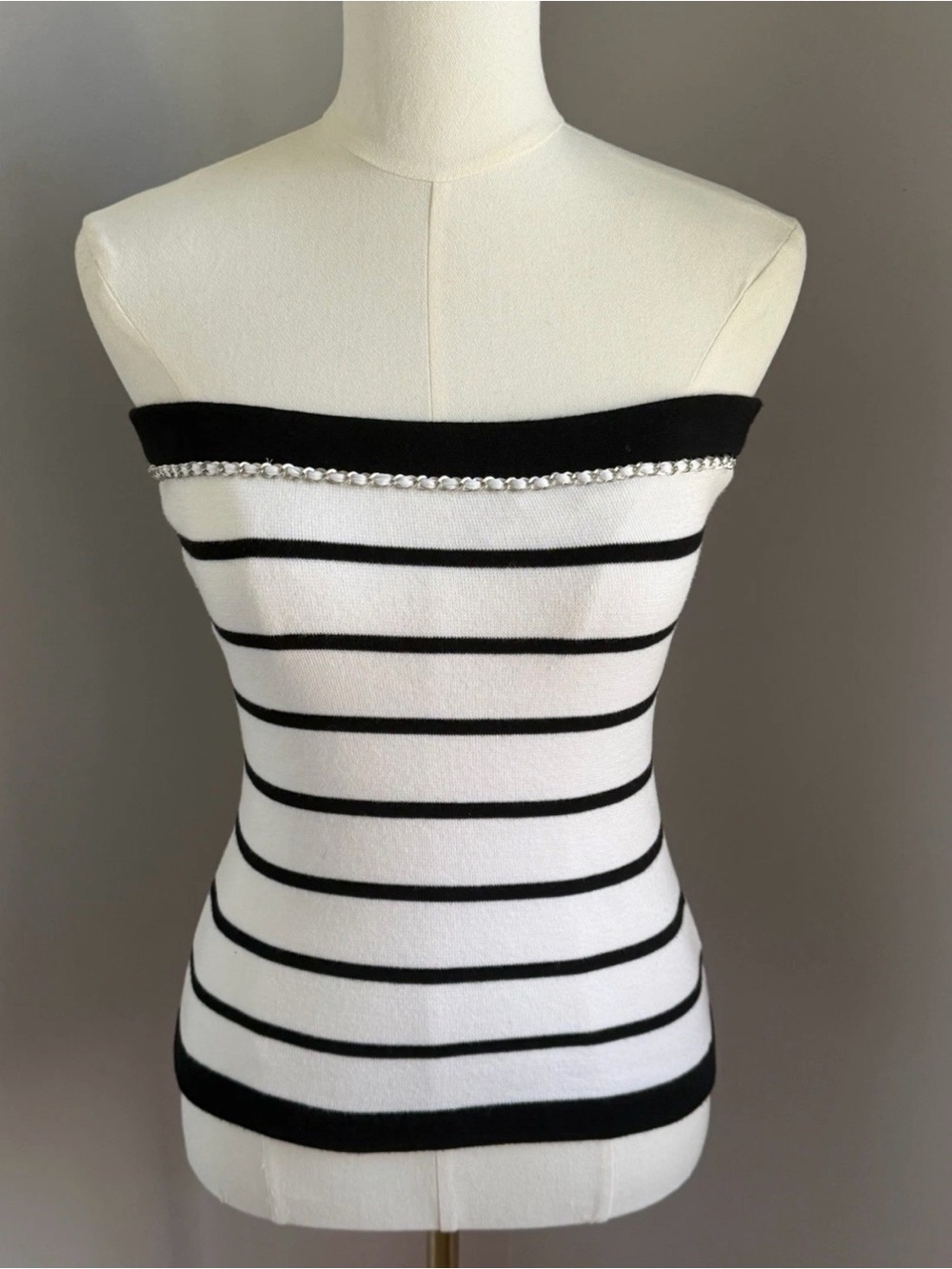 WHBM black striped knit tube top chain
detail boat chic
